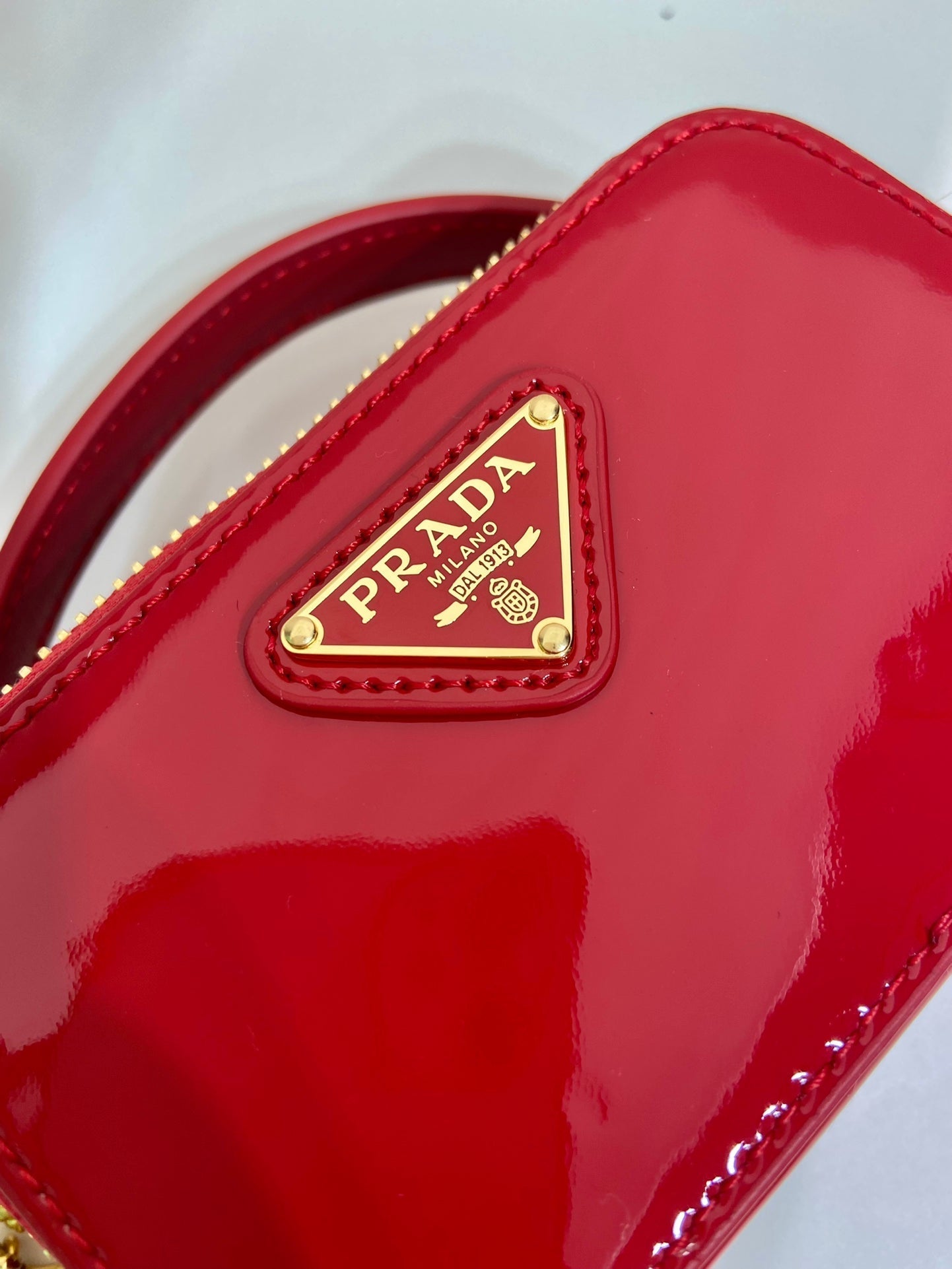 MINI HAND BAG 11 WITH GOLD STRAP IN RED PATENT CALFSKIN mysite