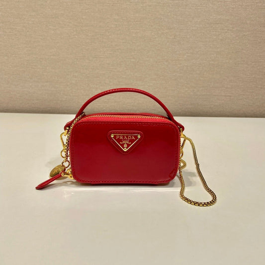 MINI HAND BAG 11 WITH GOLD STRAP IN RED PATENT CALFSKIN mysite