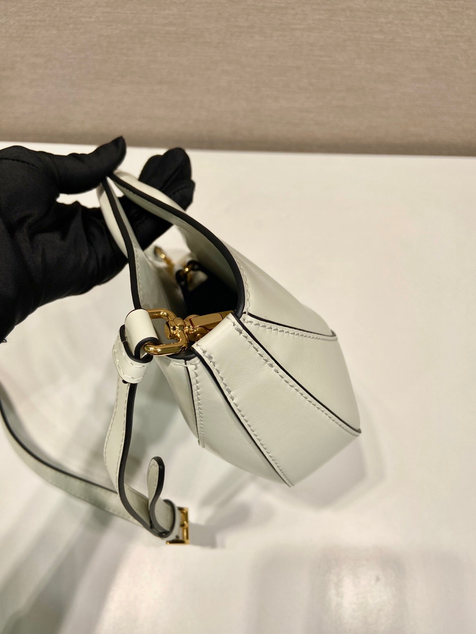 DUMPLING BAG 30 IN WHTE CALFSKIN mysite