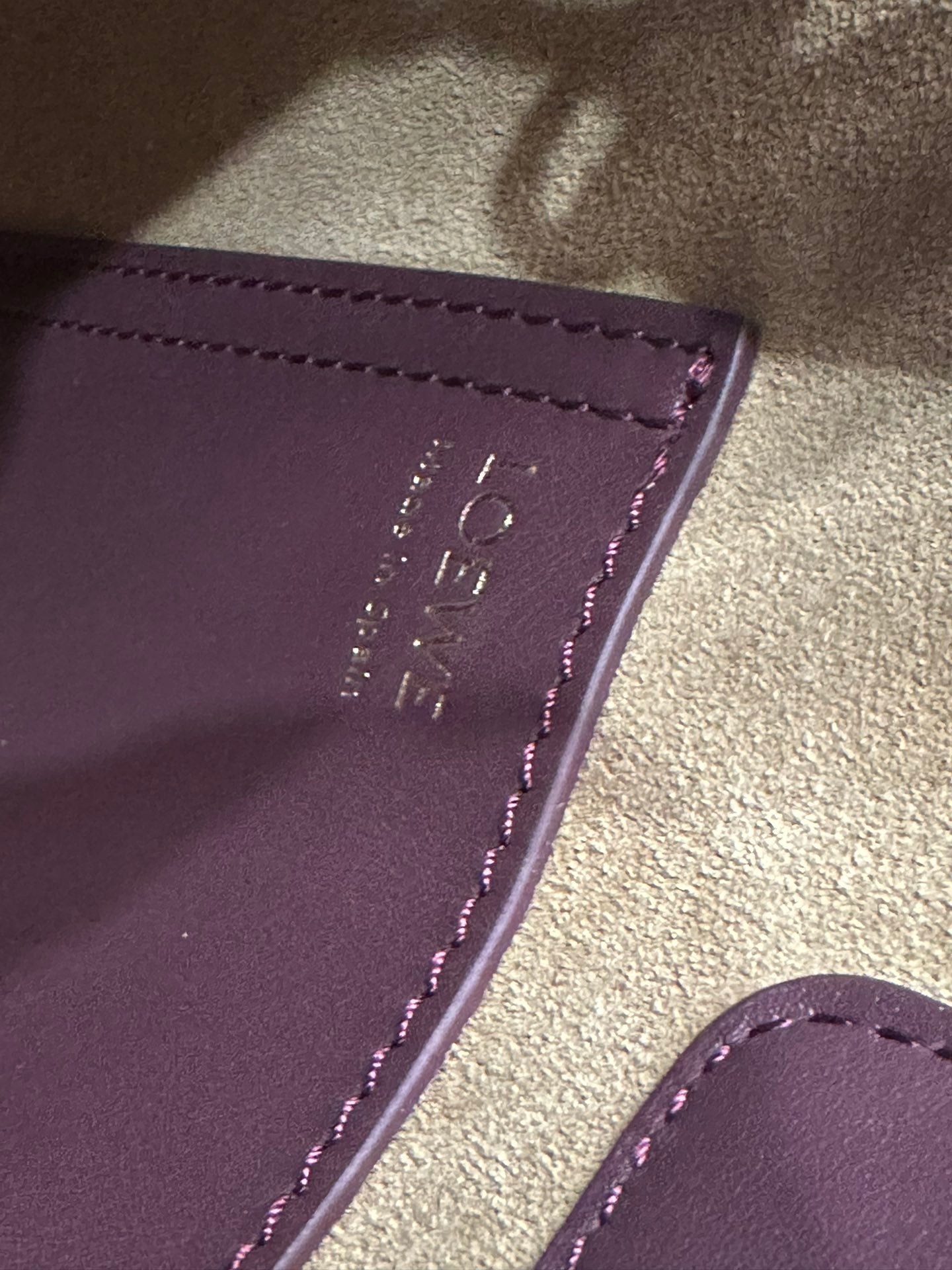 LOE MINI 19 PEBBLE BUCKET IN DARK BURGUNDY MELLOW CALFSKIN mysite