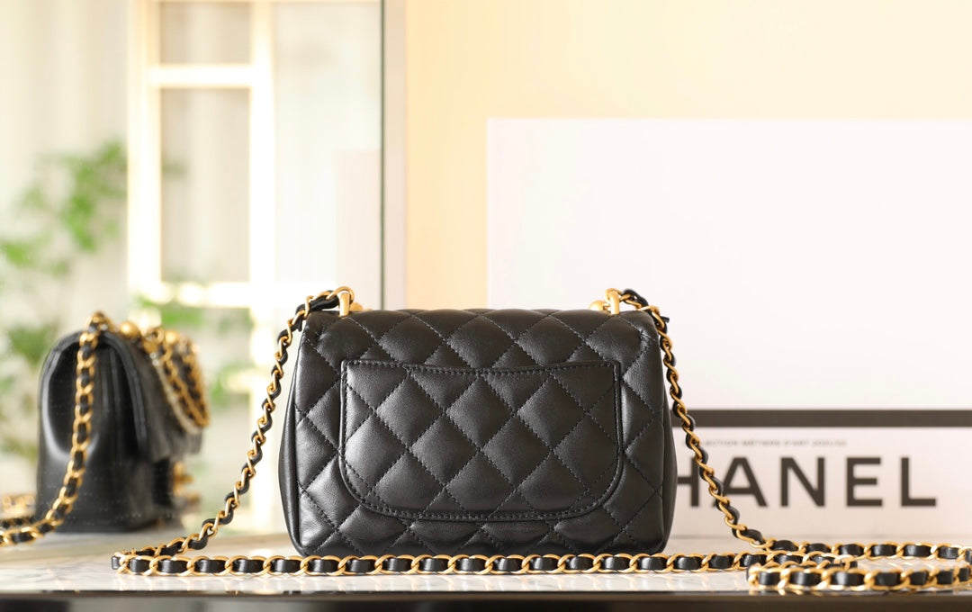 cc 24p mini flap bag 17cm black lambskin pearl chain mysite