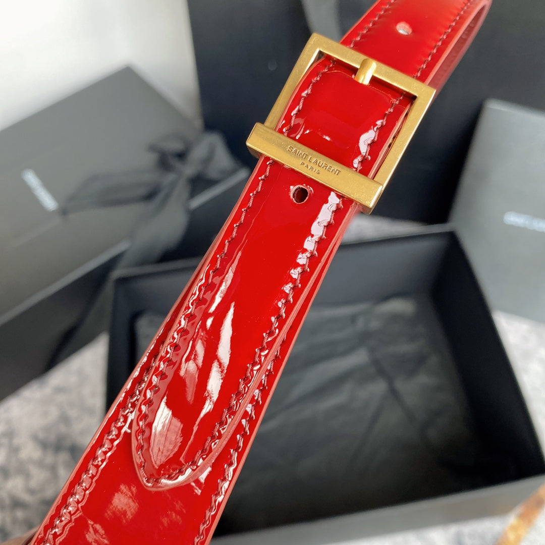 LE 5 À 7 BAG 24 IN RED GLOSSY CALFSKIN GOLD HARDWARE mysite