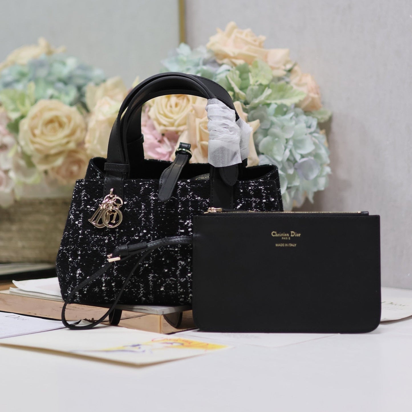 CD Small Toujours 23 Black Tweed 245636 mysite