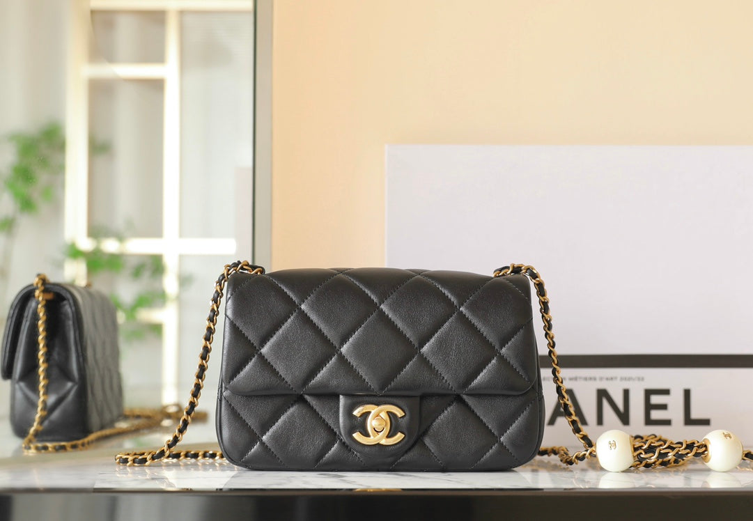 cc 24s mini flap bag 20cm black lambskin pearl ball mysite