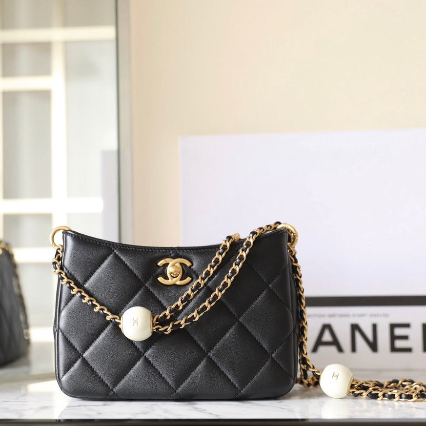 cc 24s hobo bag 19cm black lambskin pearl ball mysite