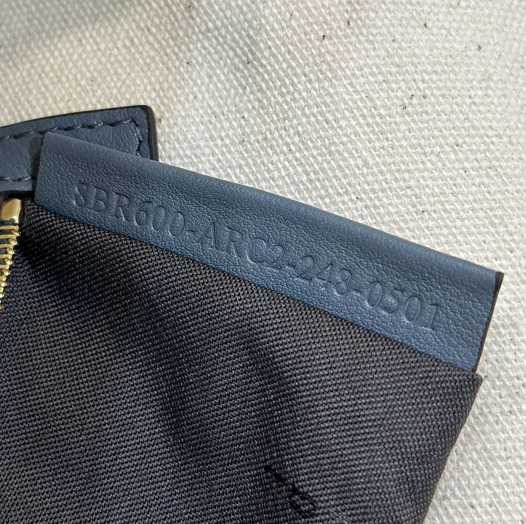 BAGUETTE CANVAS 27 BAG BLACK STRAP WITH MULTICOLOUR EMBROIDERY GOLD HARDWARE mysite