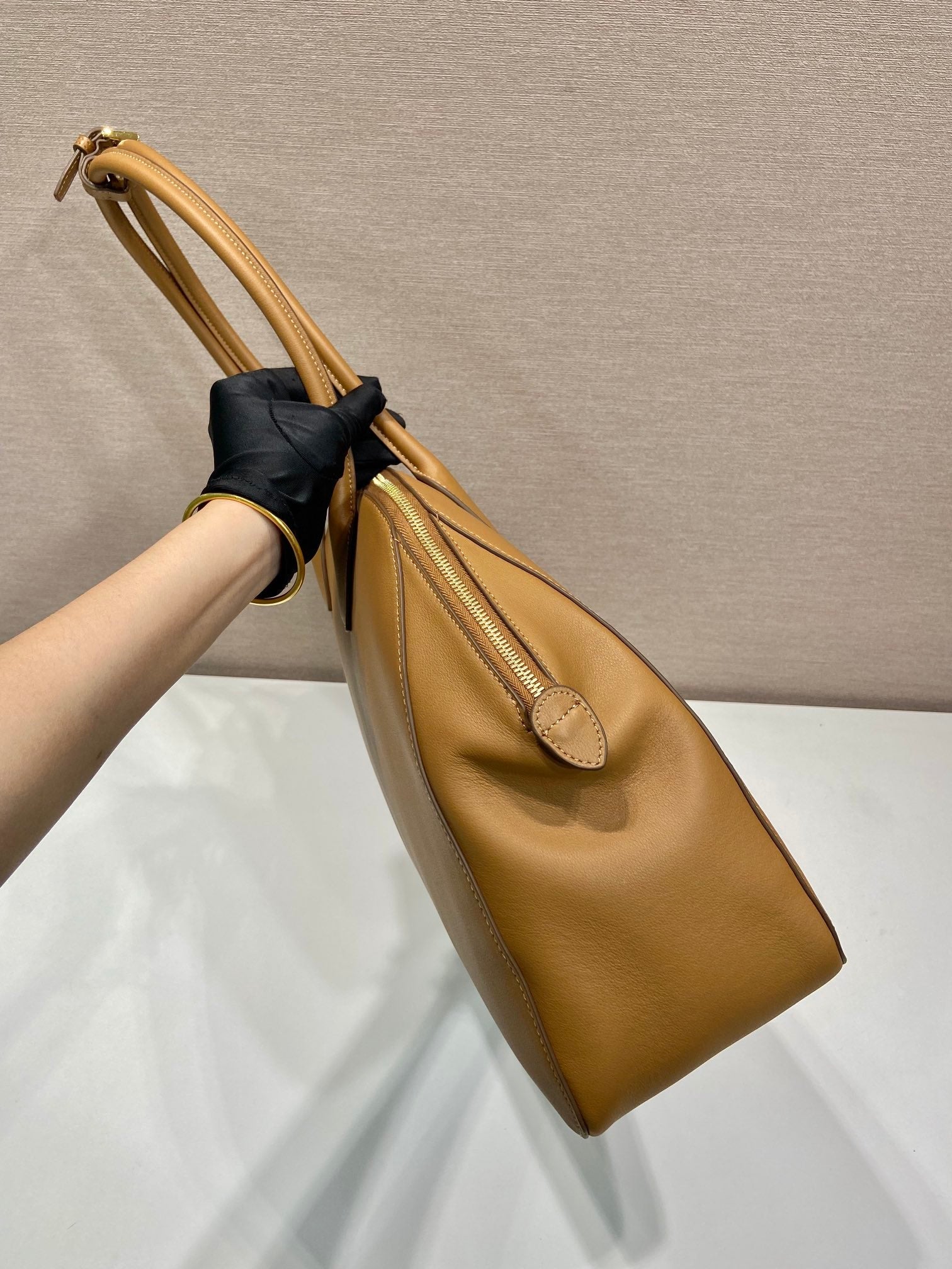 LARGER TOTE BAG 48 WITH ZIPPER CLOSURE IN CIDER BROWN SMOOTH CALFSKIN mysite