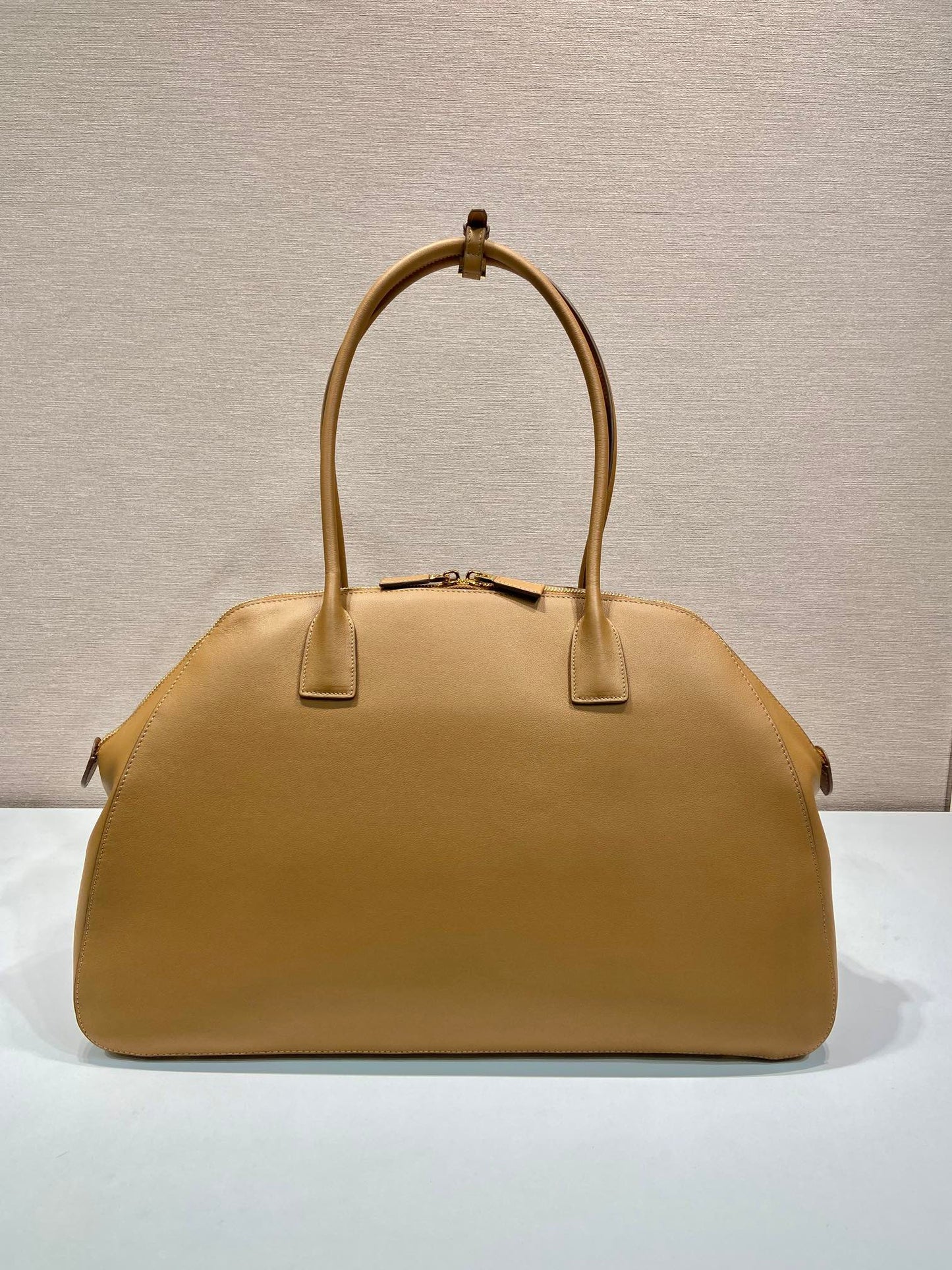 LARGER TOTE BAG 48 WITH ZIPPER CLOSURE IN CIDER BROWN SMOOTH CALFSKIN mysite