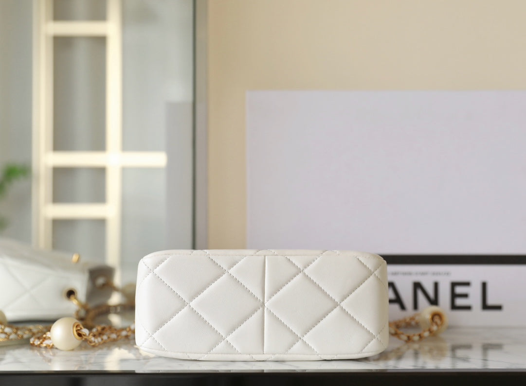 cc 24s hobo bag 19cm white lambskin pearl ball mysite