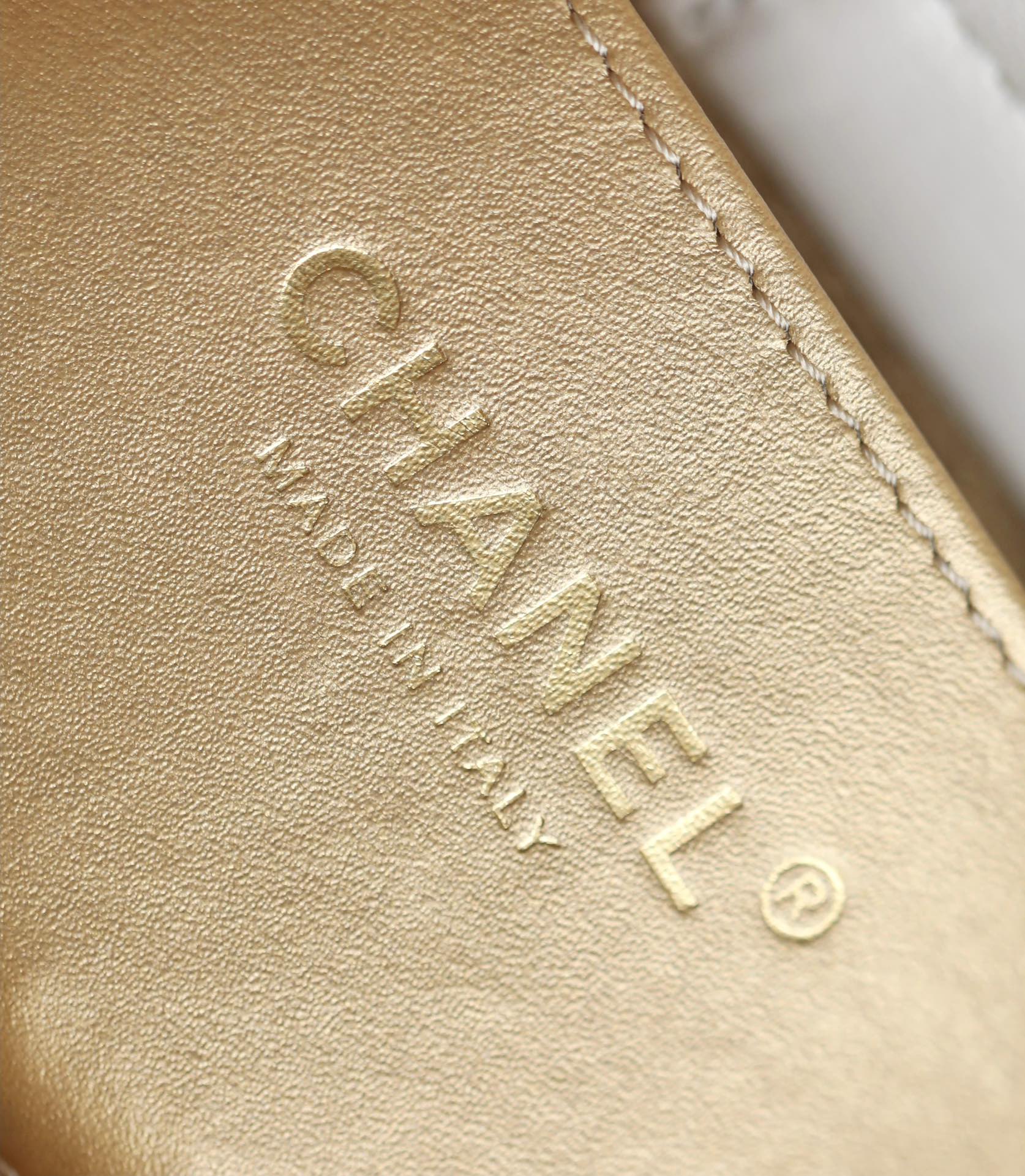 cc 24s hobo bag 19cm white lambskin pearl ball mysite