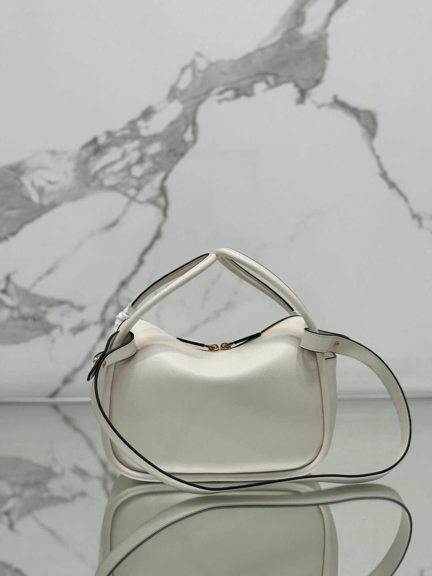 DARLING HANDBAG 25 IN WHITE SOFT GRAIN LAMBSKIN mysite