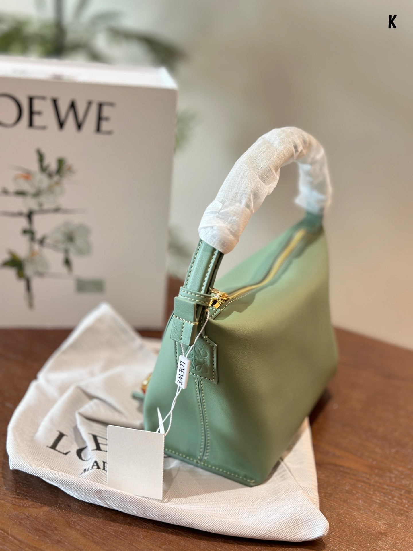 LOE LUNA HOBO 20 BAG IN GREEN MINT CALFSKIN mysite