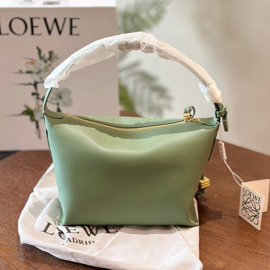 LOE LUNA HOBO 20 BAG IN GREEN MINT CALFSKIN mysite