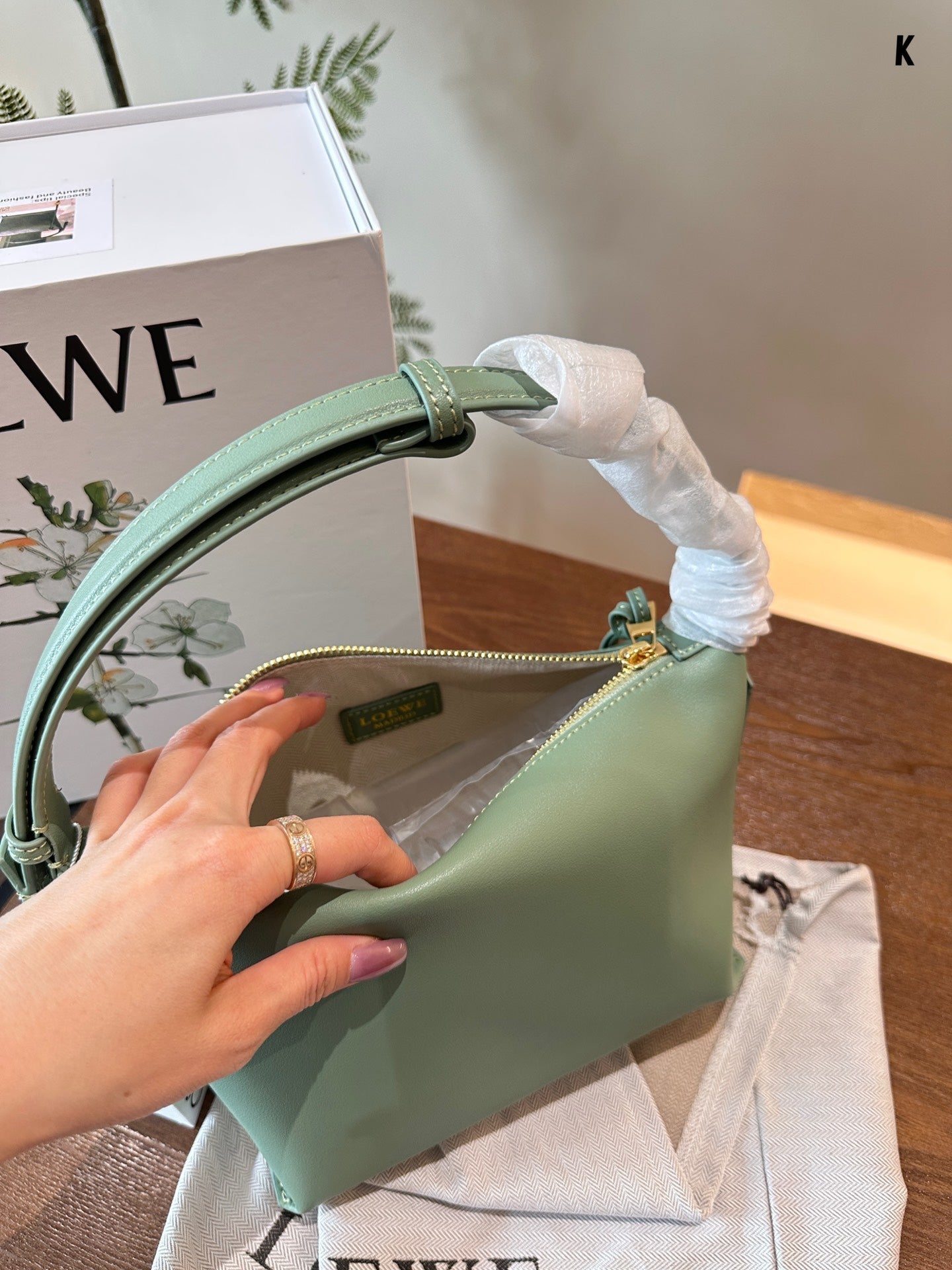 LOE LUNA HOBO 20 BAG IN GREEN MINT CALFSKIN mysite