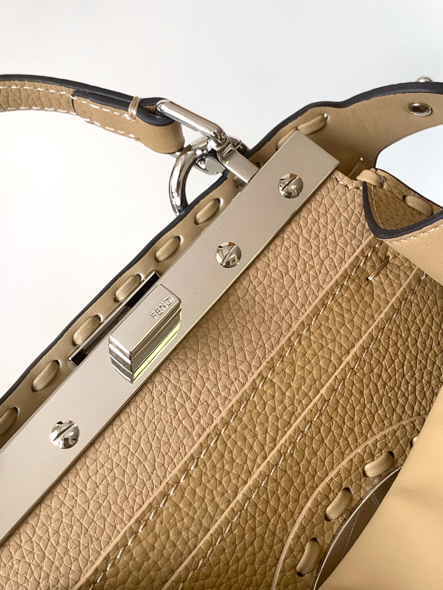 Peekaboo ISeeU Petite 20 Bag Light Brown Leather Shw mysite