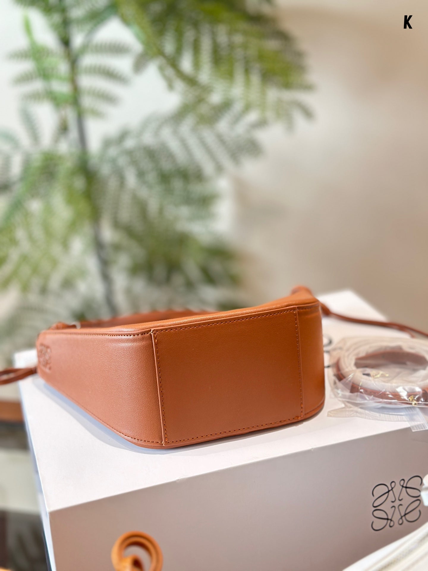 LOE LUNA HOBO 27 BAG IN WARM DESSERT CALFSKIN mysite