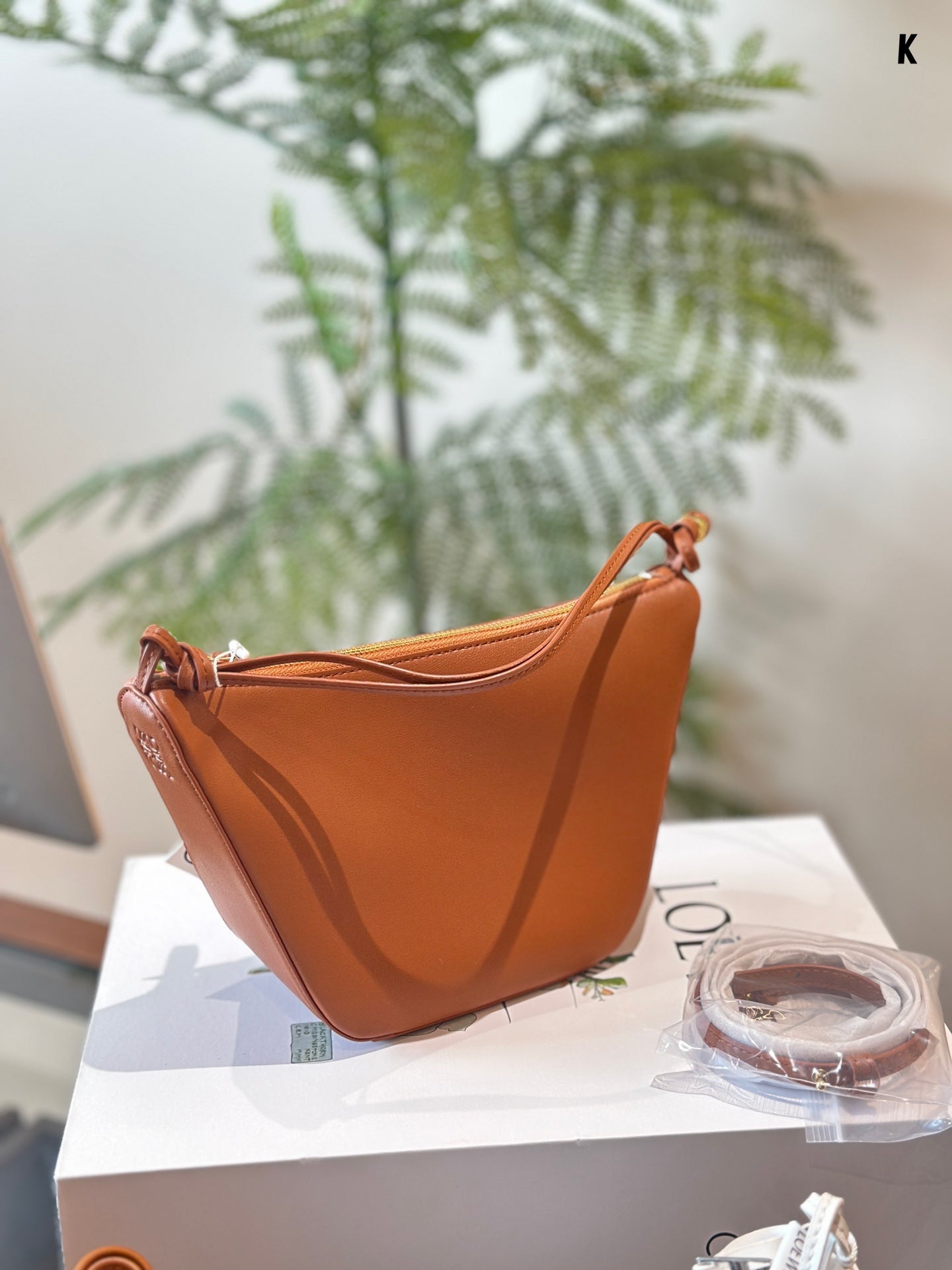 LOE LUNA HOBO 27 BAG IN WARM DESSERT CALFSKIN mysite