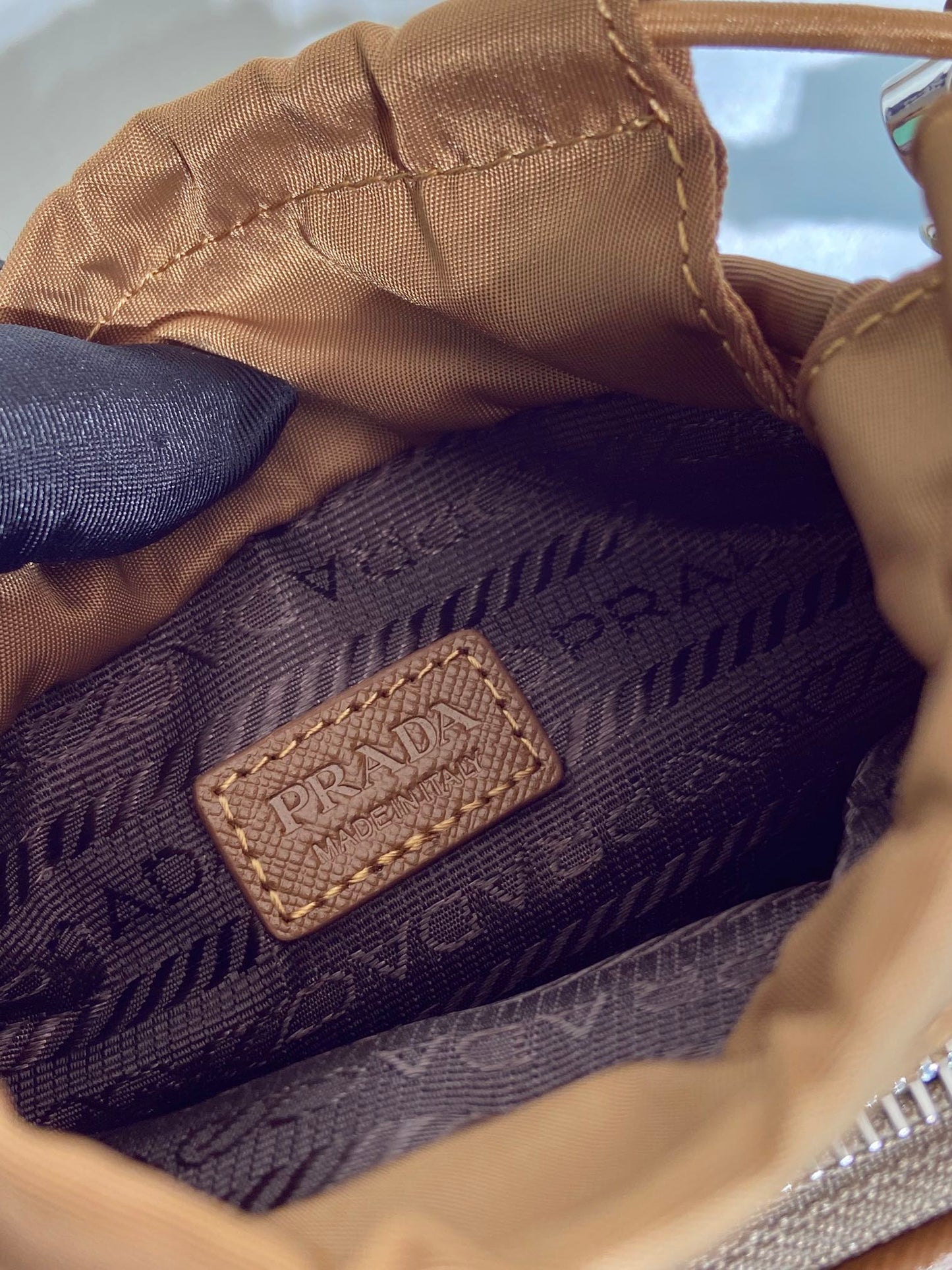 PHONE BAG 18 IN SEPIA BROWN RE-NYLON mysite