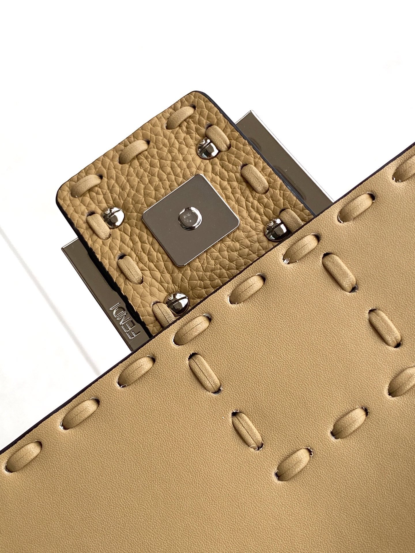 Fend Baguette 27 Bag Light Brown Calfskin Shw mysite