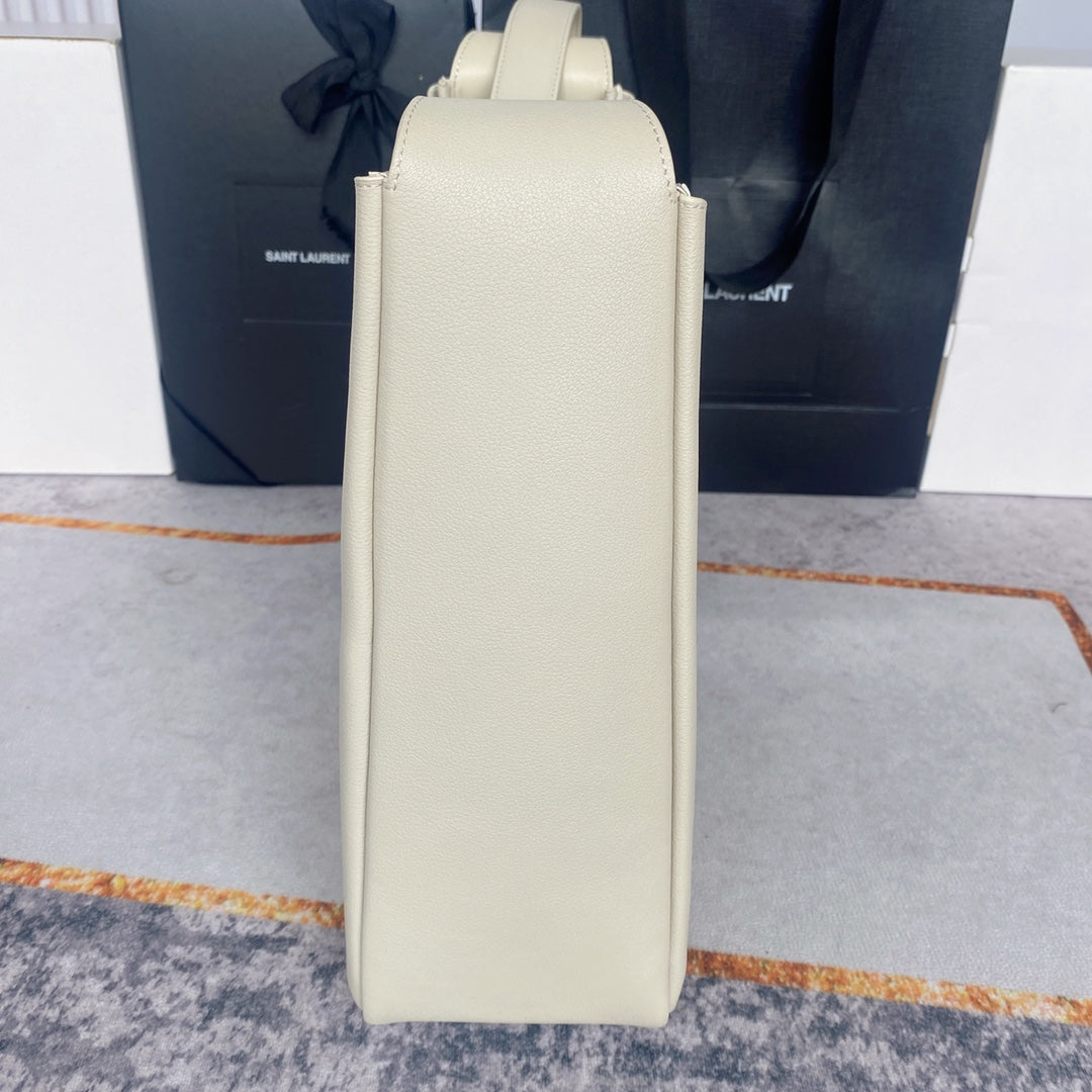 le 5a7 large 30cm white calfskin mysite