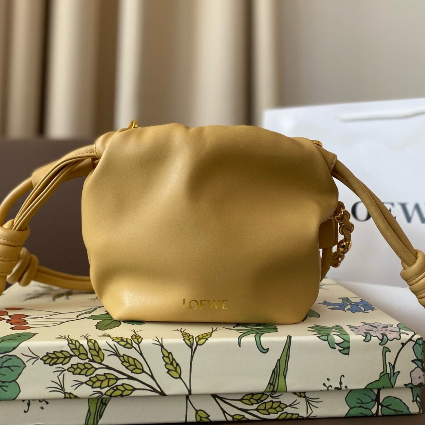 LOE MINI 18 FLAMENCO PURSE IN SAHARA NAPPA LAMBSKIN mysite