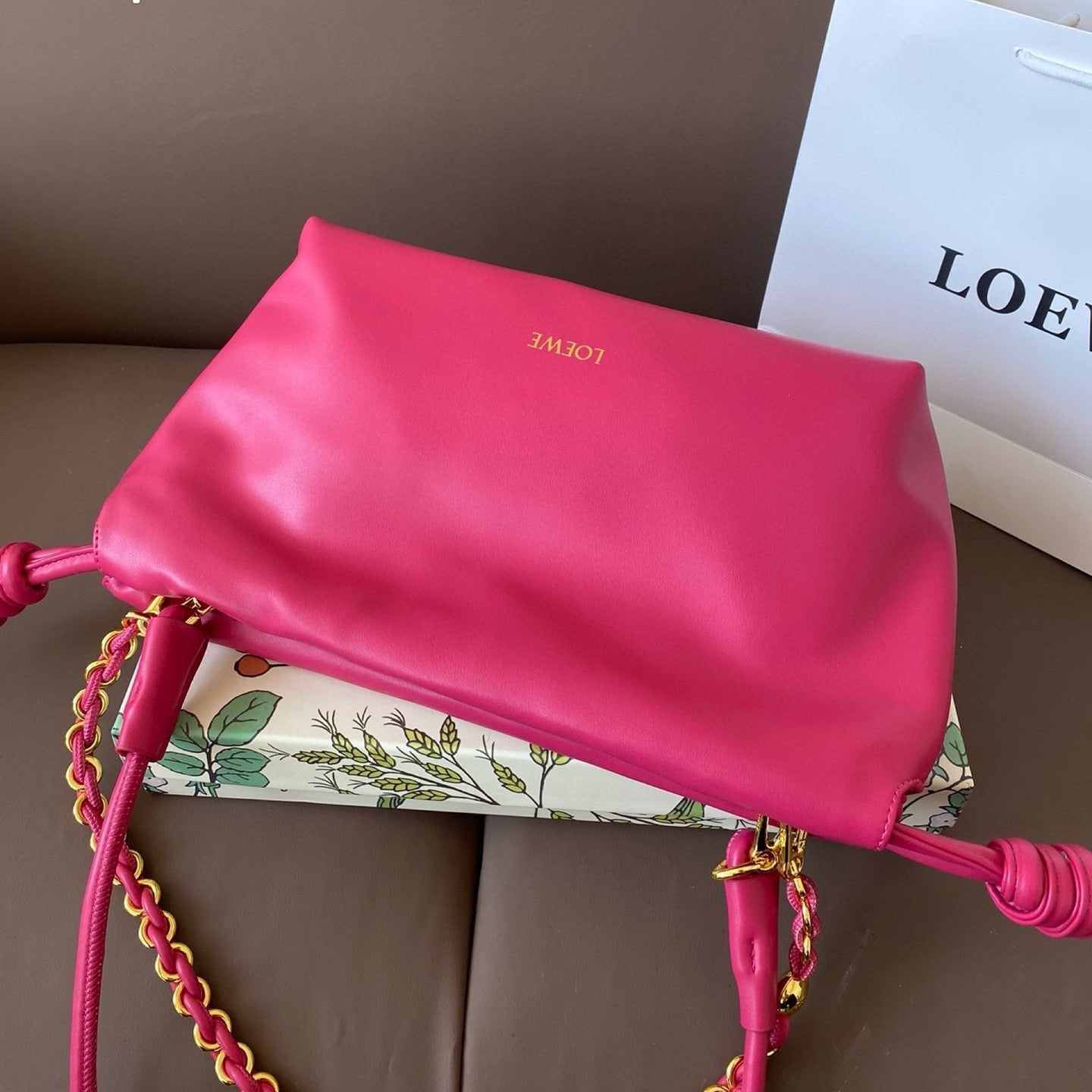 LOE MEDIUM 28 FLAMENCO PURSE IN BRIGHT PINK NAPPA LAMBSKIN mysite