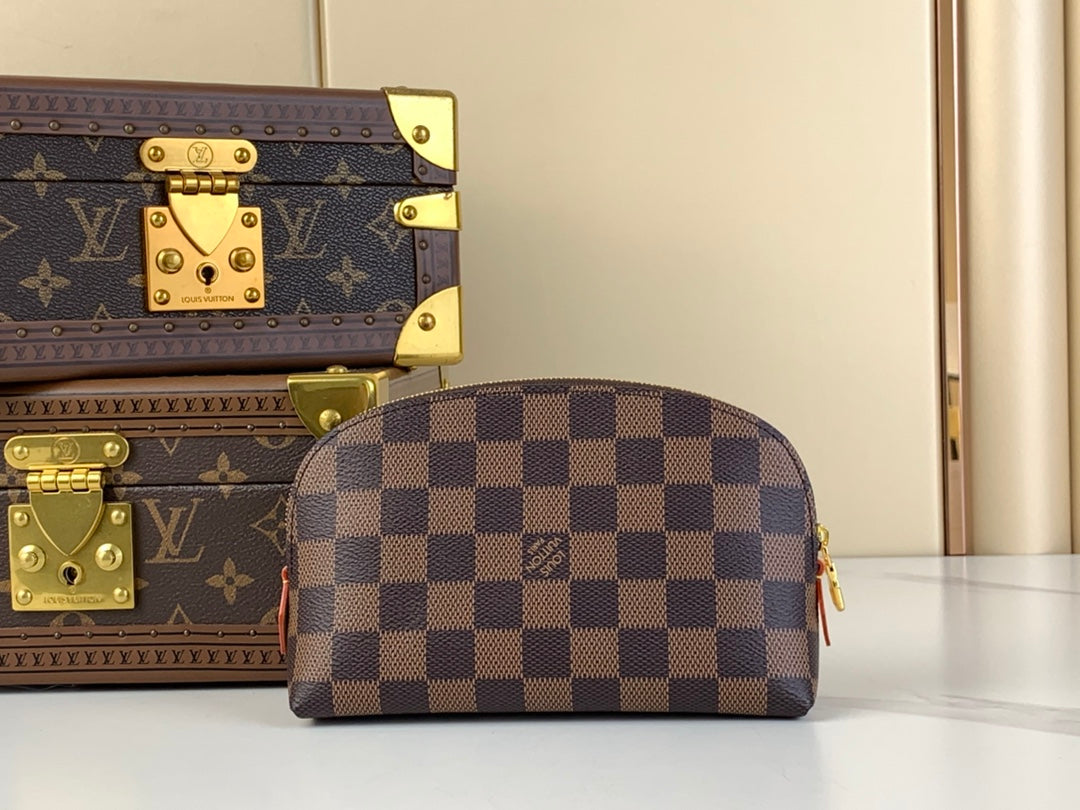 COSMETIC POUCH PM 19 IN BROWN DAMIER EBENE CANVAS mysite