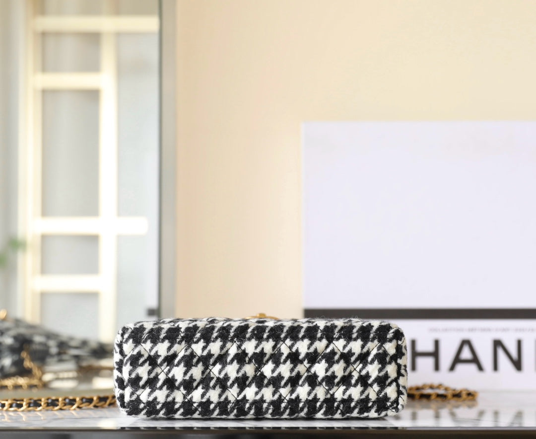 cc 24a nano 19cm kelly shopper bag black white tweed mysite