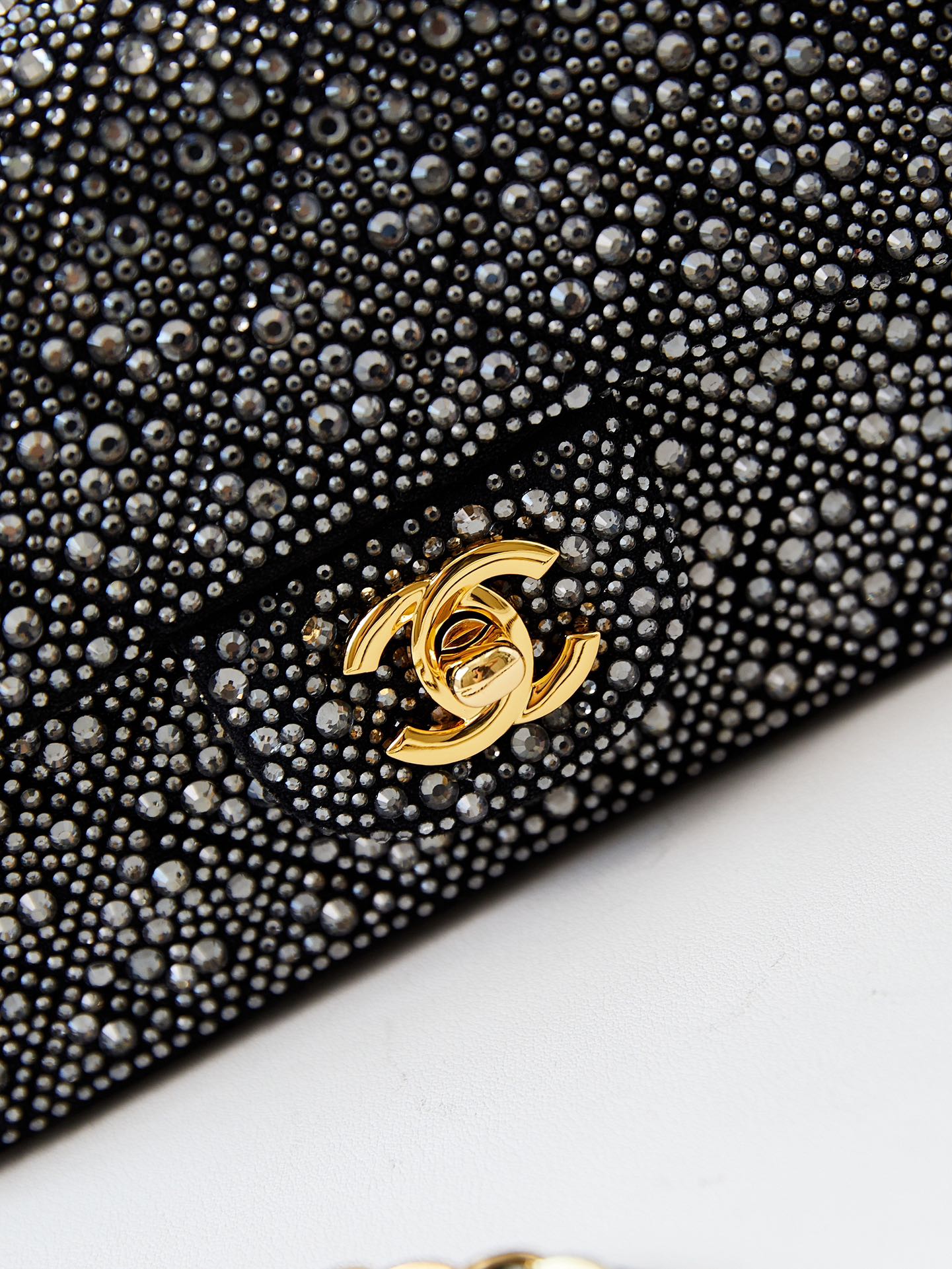 24b mini flap bag  20cm black lambskin silver diamond mysite