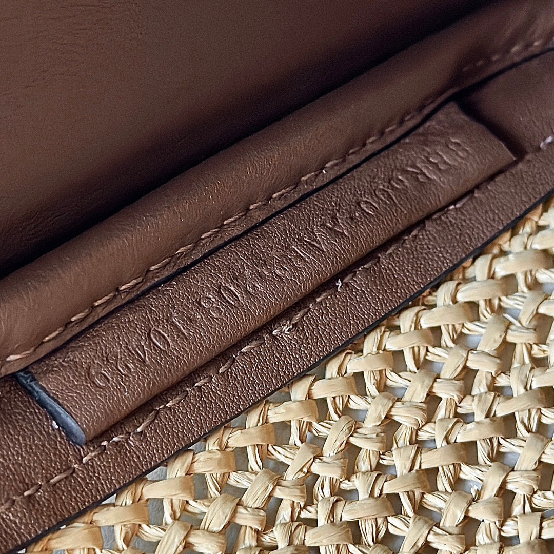 FENDI BAGUETTE 27 BAG IN BEIGE RAFFIA AND BROWN CALFSKIN WITH GOLD HARDWARE mysite