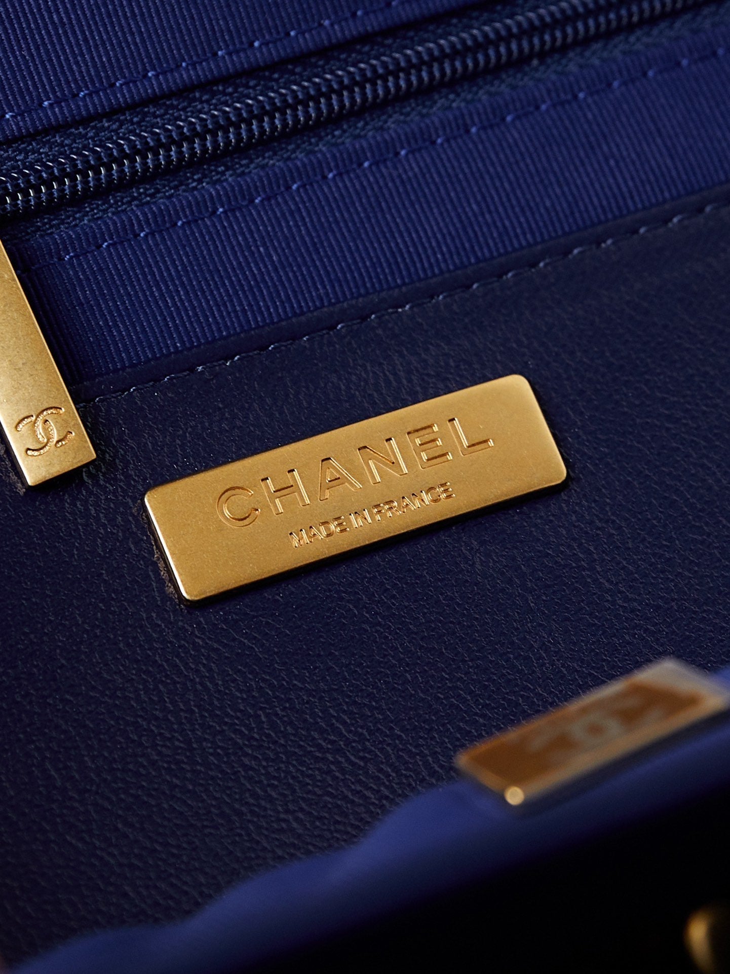 CC 24A Top Handle 23.5cm Night Blue Wax Leather Gold Hardware 238473 mysite