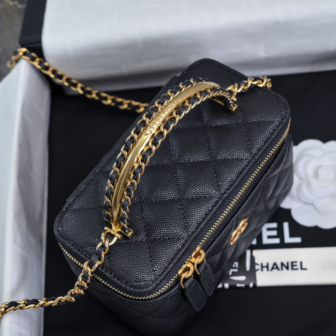 CC 24A Vanity Top Handle 16cm Black Grained Calfskin Gold Hardware mysite