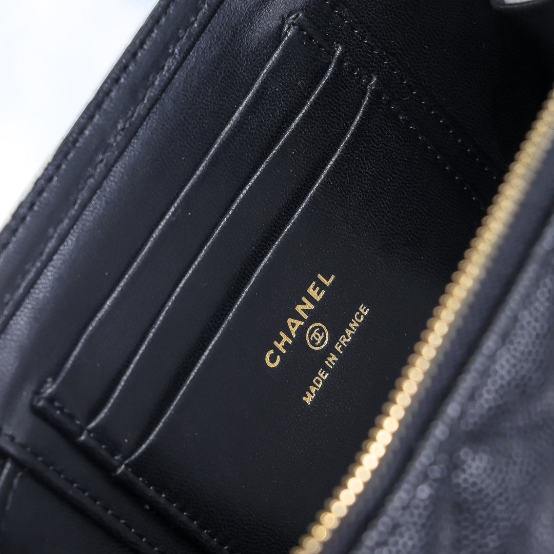 CC 24A Vanity Top Handle 16cm Black Grained Calfskin Gold Hardware mysite