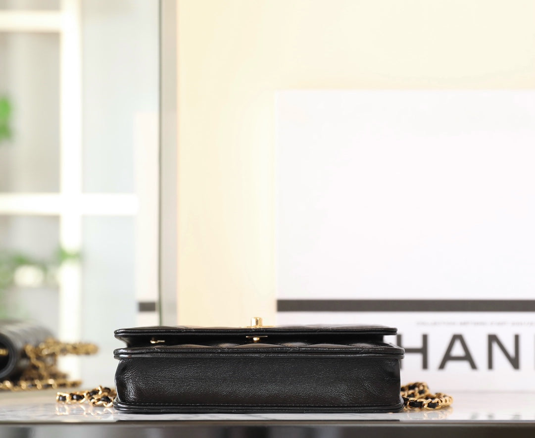 24b woc 19cm black lambskin gold hardware mysite