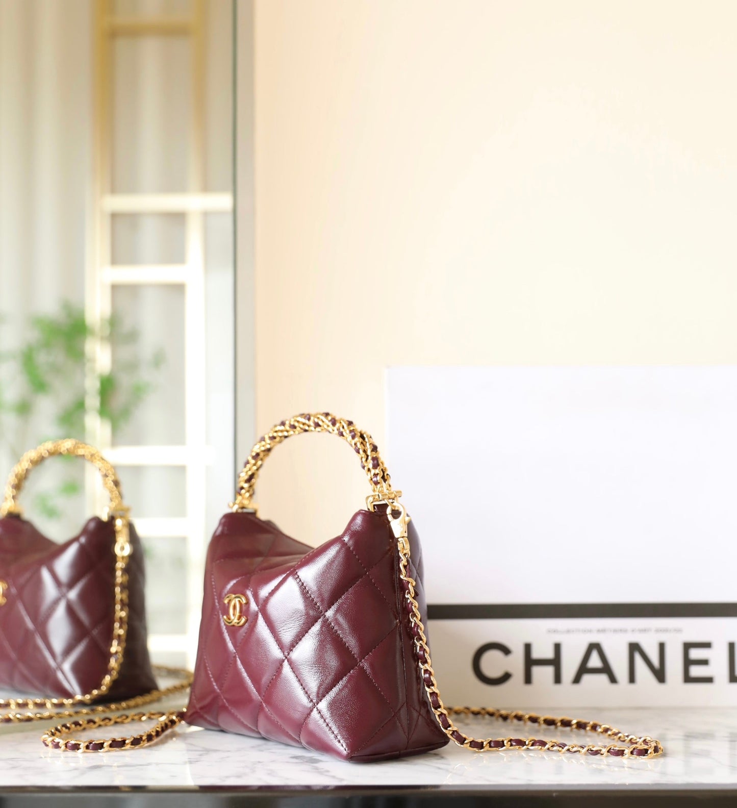 24B Cluth With Chain Burgundy Lambskin Gold Hardware mysite