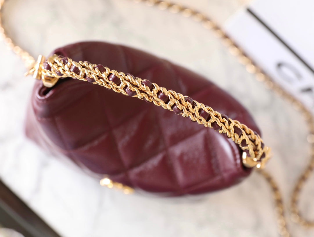 24B Cluth With Chain Burgundy Lambskin Gold Hardware mysite