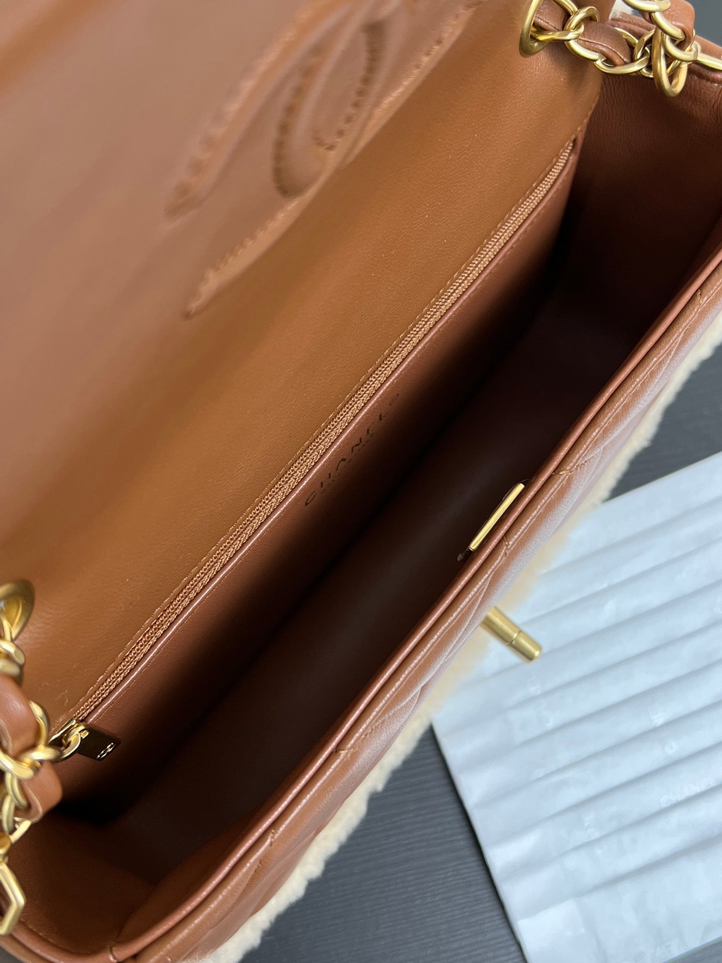 Flap Bag Small 23cm Beige Brown Sherling Lambskin Gold Hardware mysite