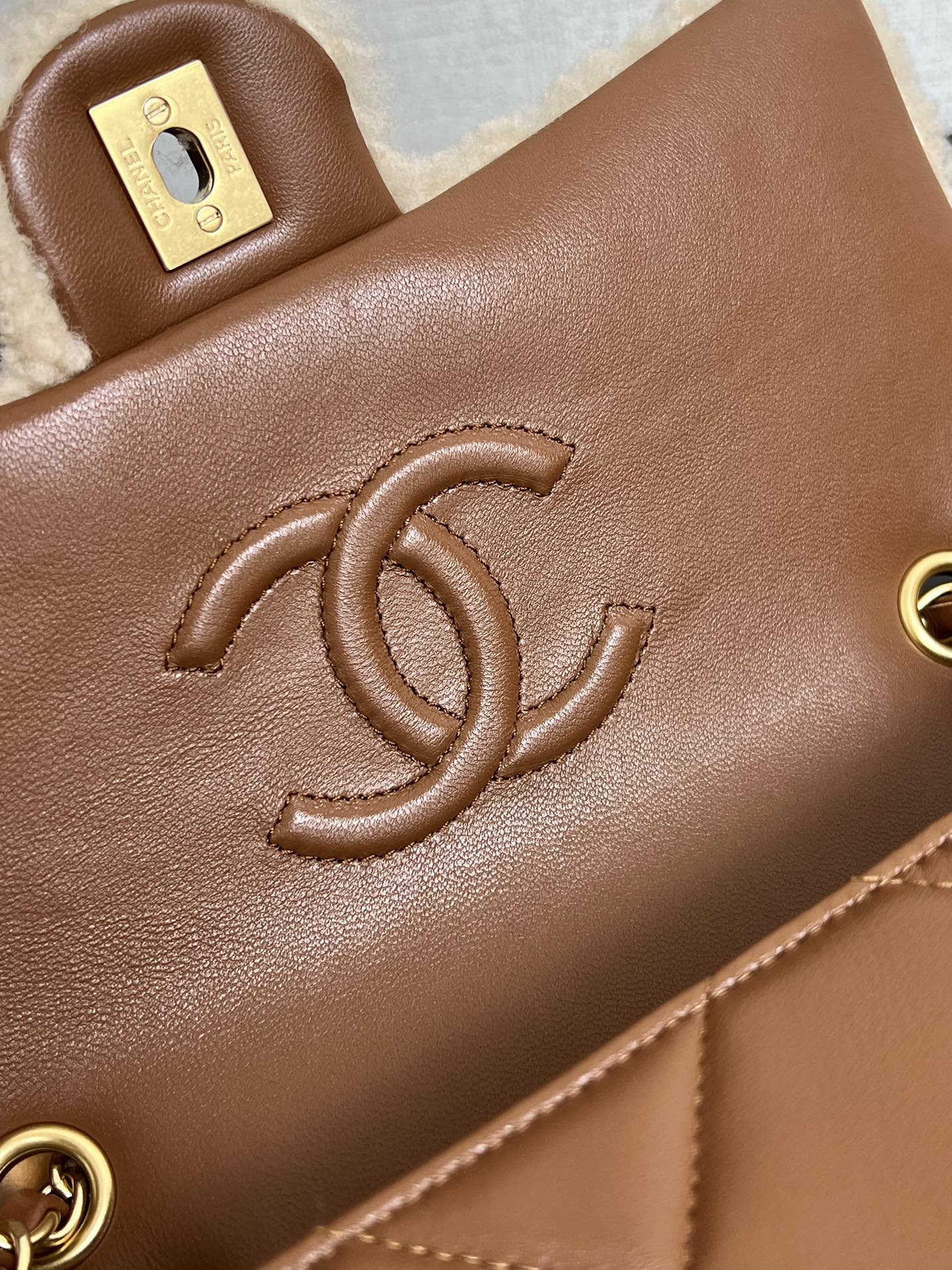 Flap Bag Small 23cm Beige Brown Sherling Lambskin Gold Hardware mysite