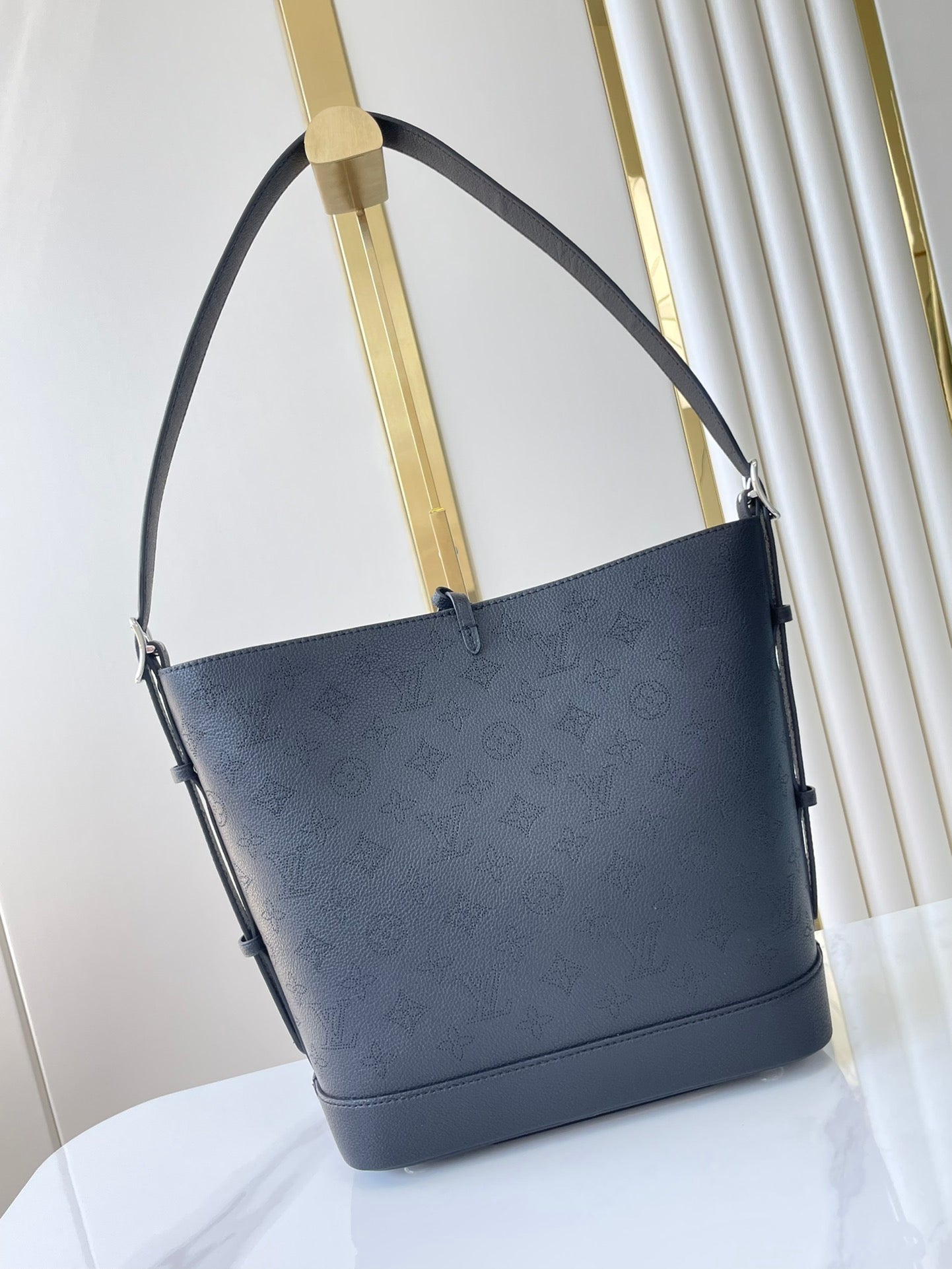 FLORE 28 IN CHARCOAL PERFORATED CALFSKIN mysite
