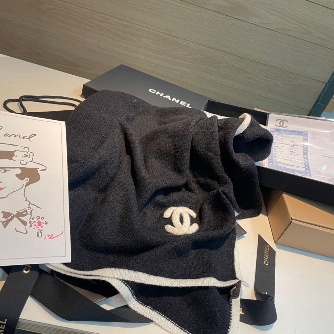 SCARF 200 CM IN BLACK CASHMERE AND WHITE LOGO 401978 mysite