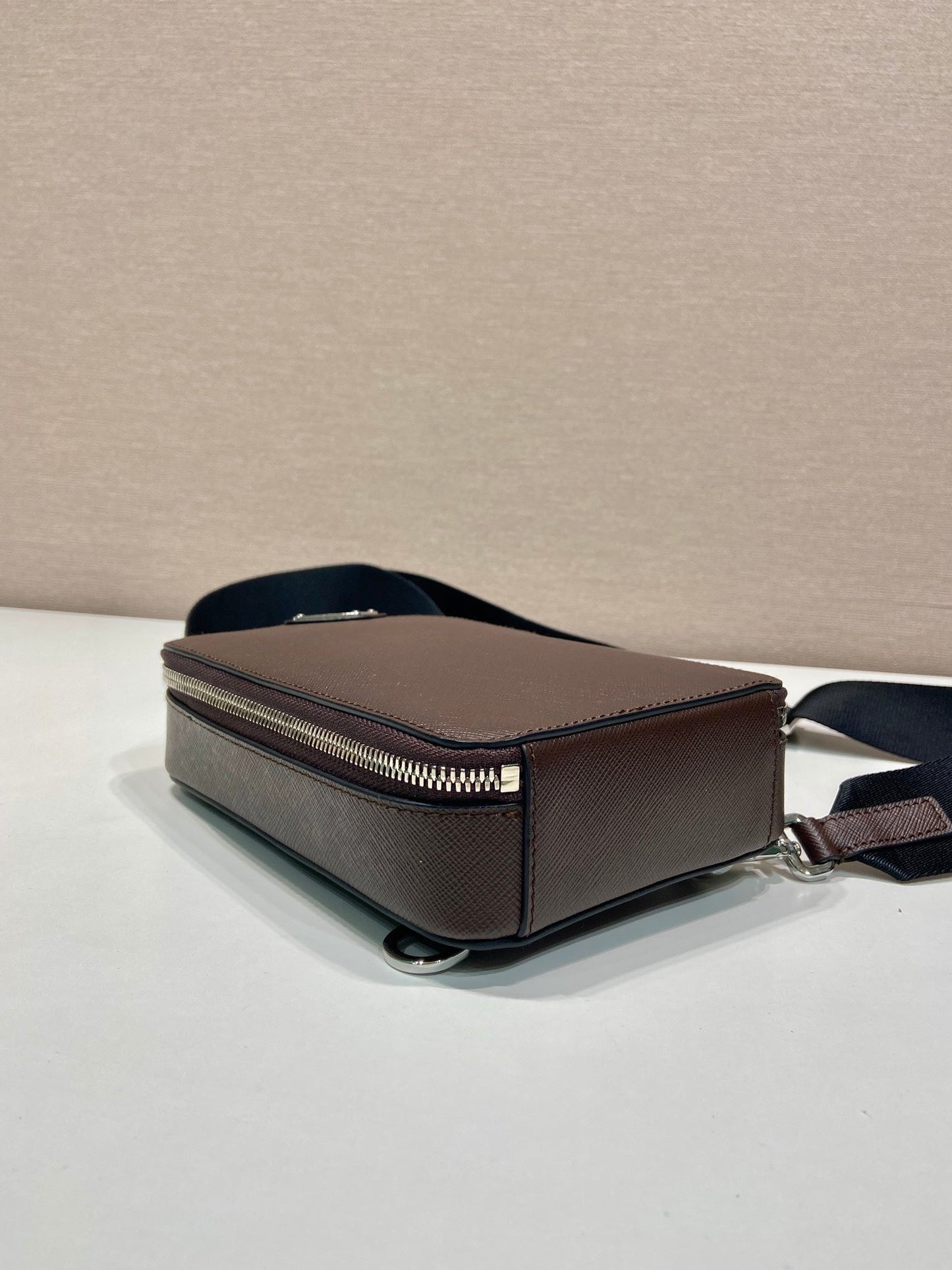 CHEST BAG 20 IN CHOCOLATE SAFFIANO LEATHER mysite