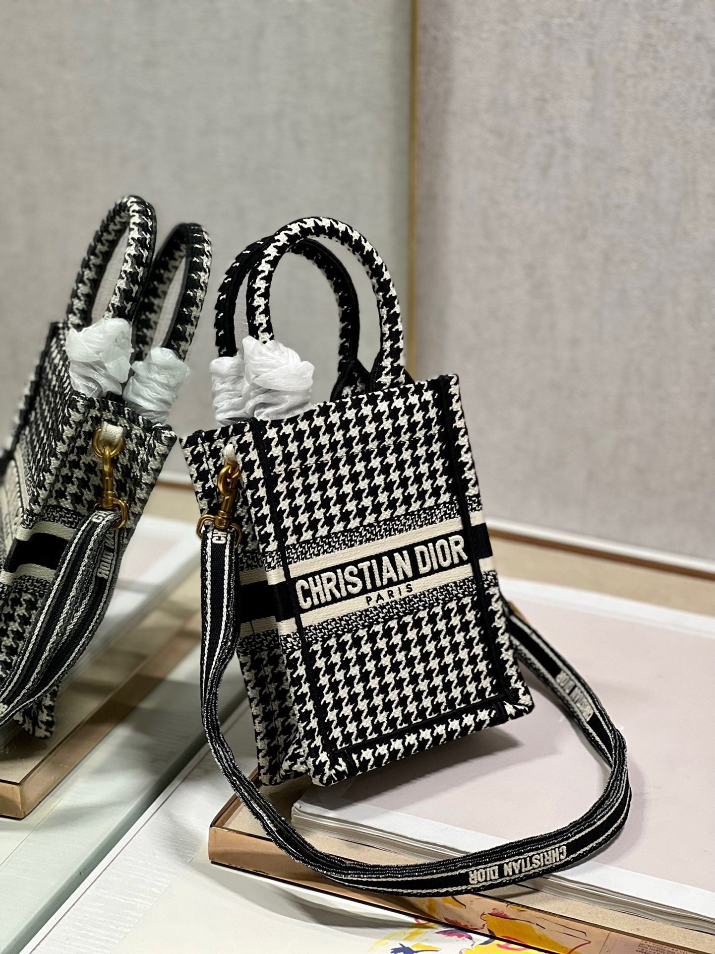 CD Mini Book Tote 13.5 cm Black Beige 336419