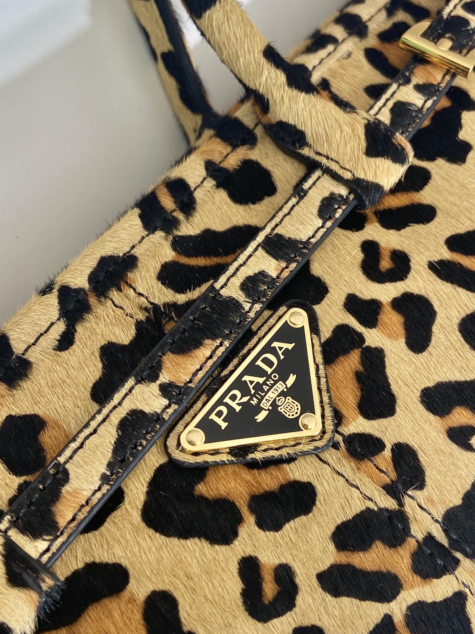 TOP HANDLE BAG 32 IN LEOPARD PRINT LEATHER mysite