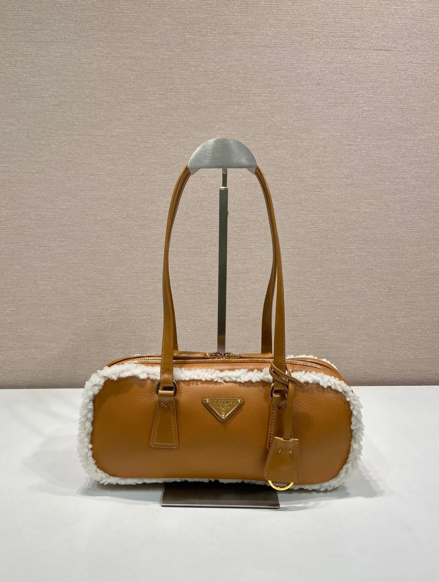 TOP HANDLE BAG 27 IN BRONZE BROWN SHEEPSKIN AND SHEARLING TRIM mysite