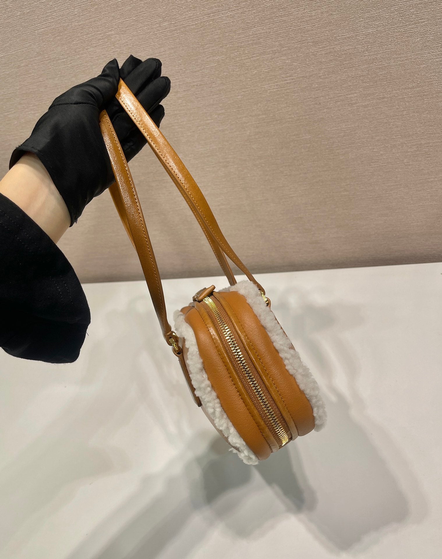 TOP HANDLE BAG 27 IN BRONZE BROWN SHEEPSKIN AND SHEARLING TRIM mysite