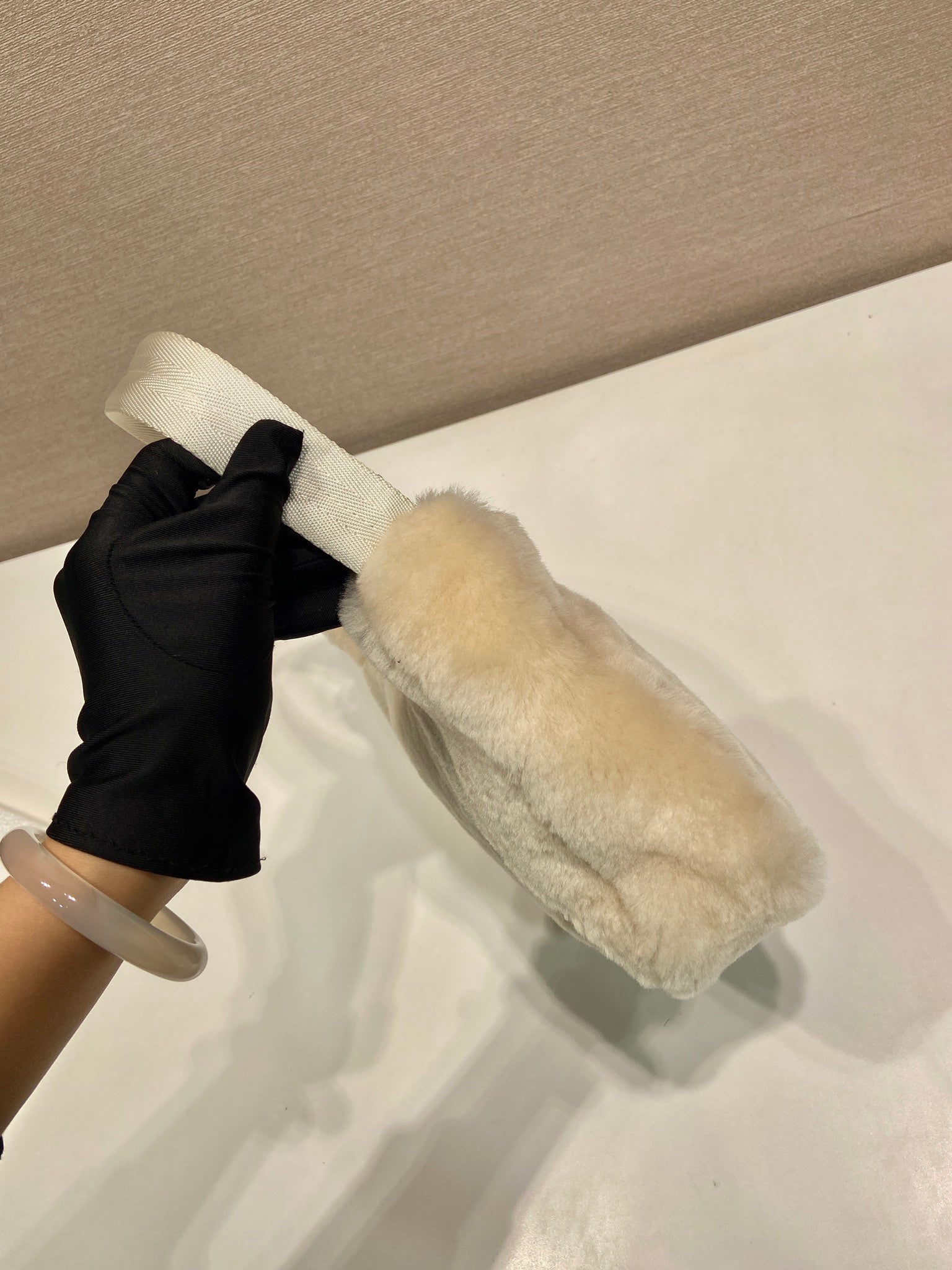 HOBO BAG 23 IN BEIGE RABBIT FUR mysite