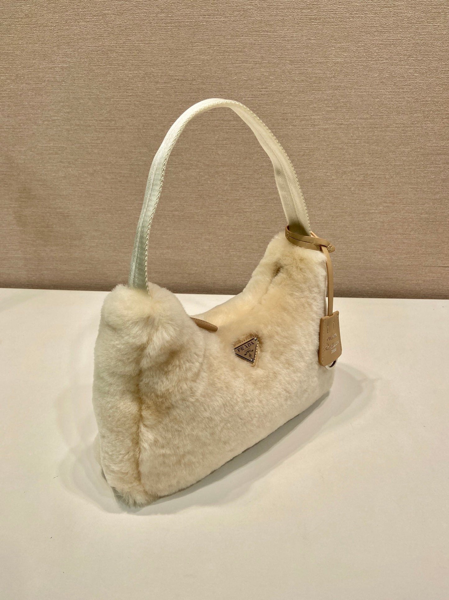 HOBO BAG 23 IN BEIGE RABBIT FUR mysite