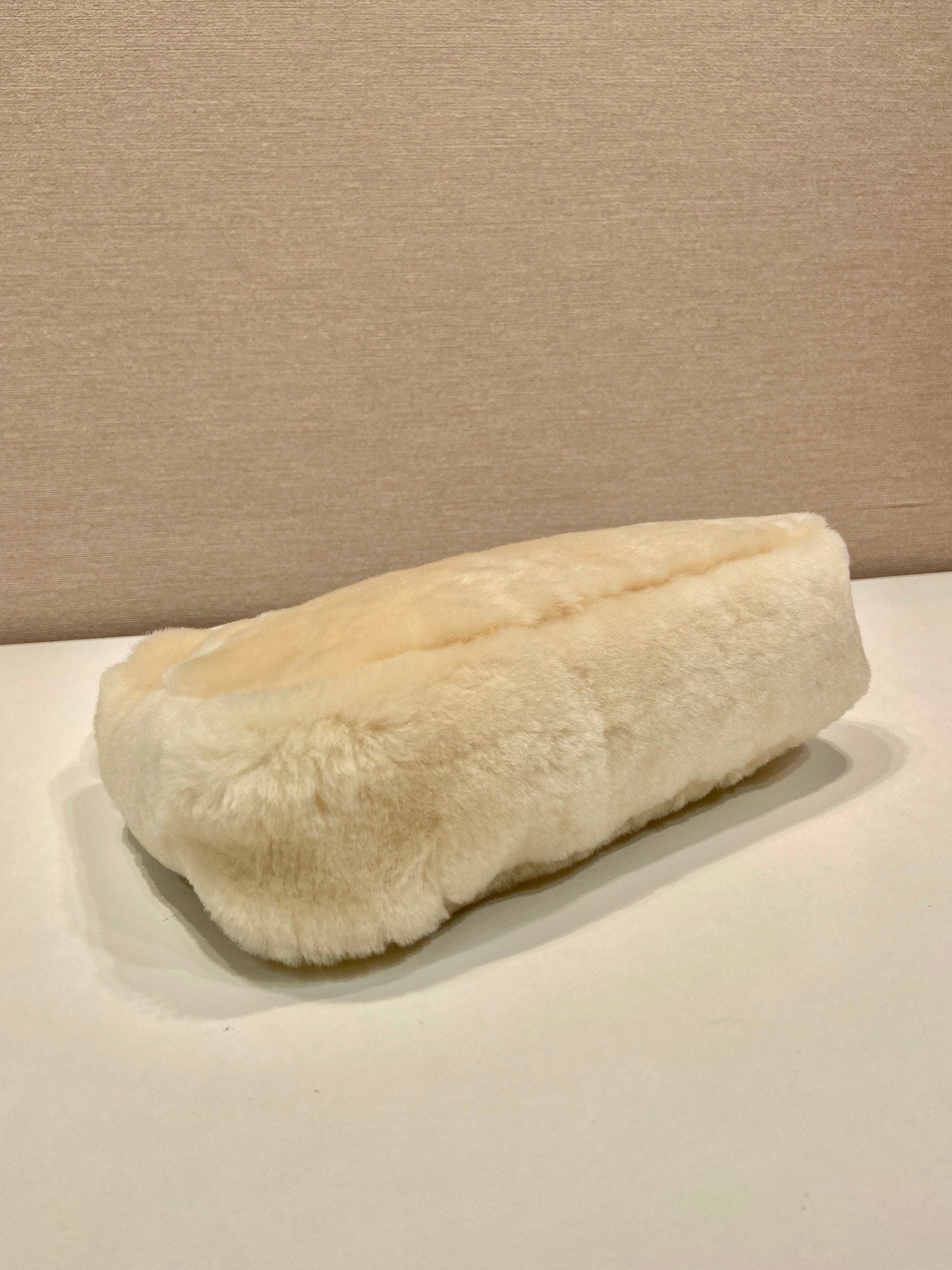 HOBO BAG 23 IN BEIGE RABBIT FUR mysite