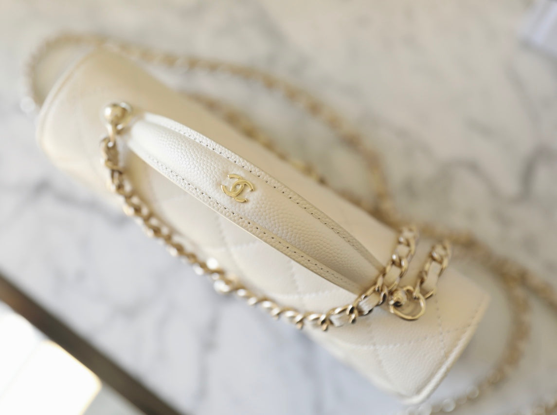 CC 25C Top Handle 18cm Cream Grained Calfskin mysite