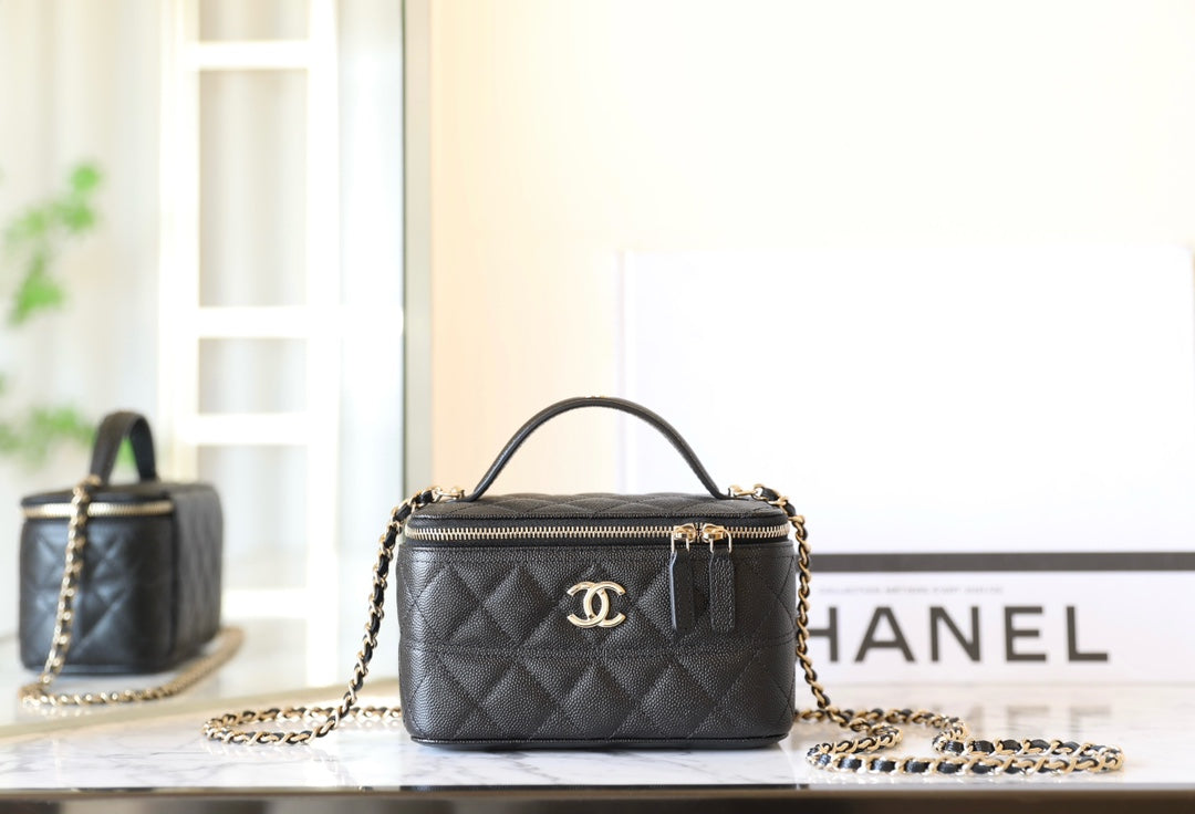 CC 25C Vanity 17cm Black Grained Calfskin mysite